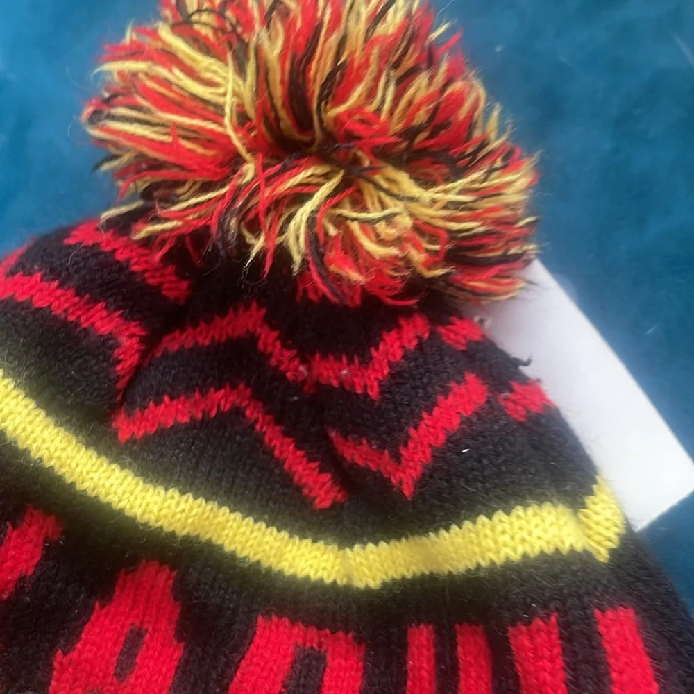 Pokémon Pikachu Winter beanie with pom-pom like new